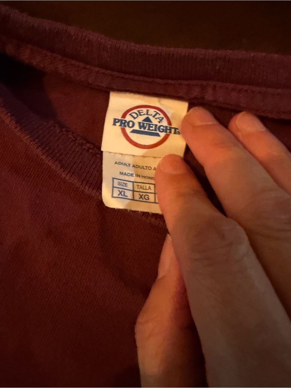 Delta Men's Crew Neck T-Shirt in Maroon - XL